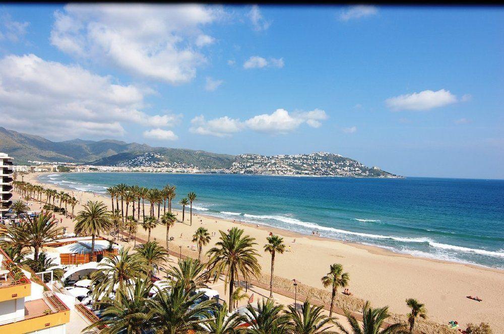 Hotel Marbella Roses Dış mekan fotoğraf
